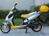 50cc scooter with large wheel