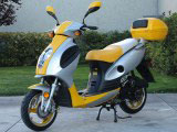 50cc scooter with large wheel